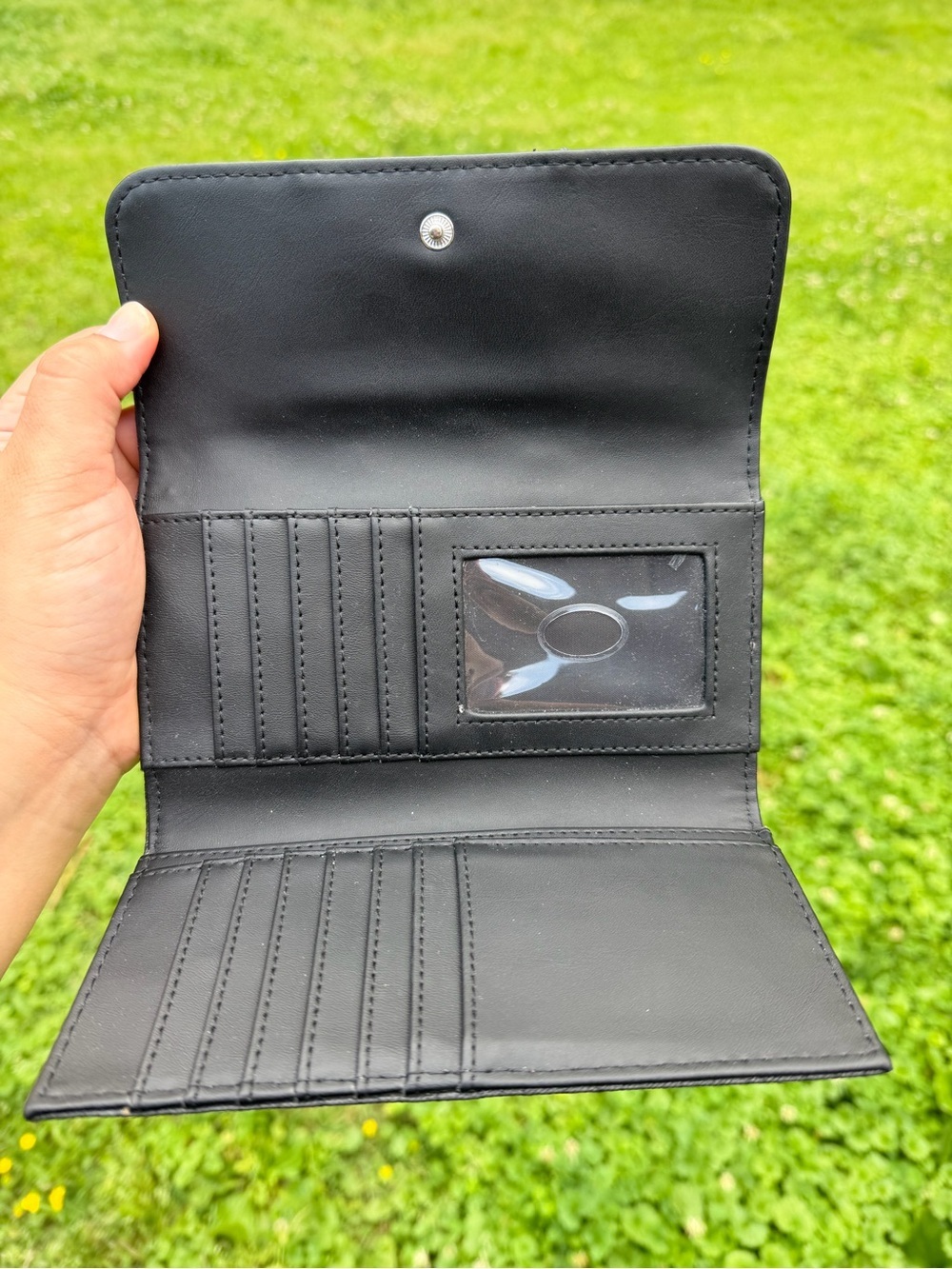 Guess Black Logo Continental Wallet - Picture 2 of 4